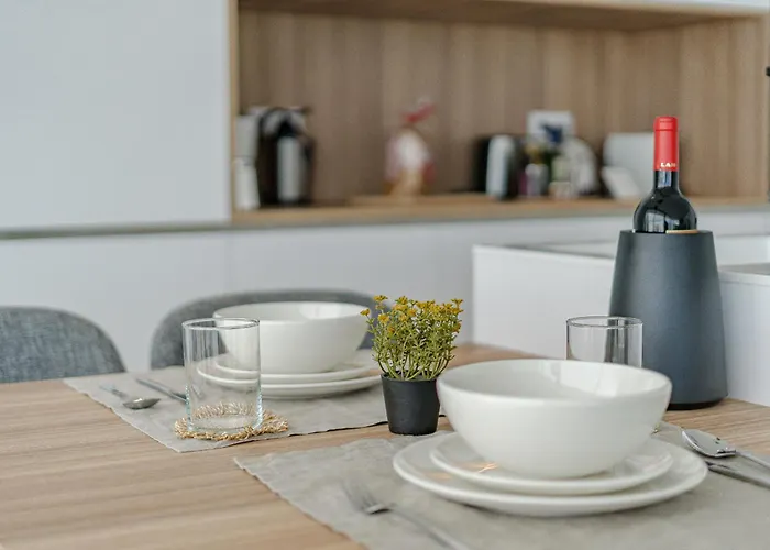 Estandar 6 - Casangular By Upper アデヘ