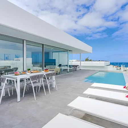 Estandar 6 - Casangular By Upper Вилла