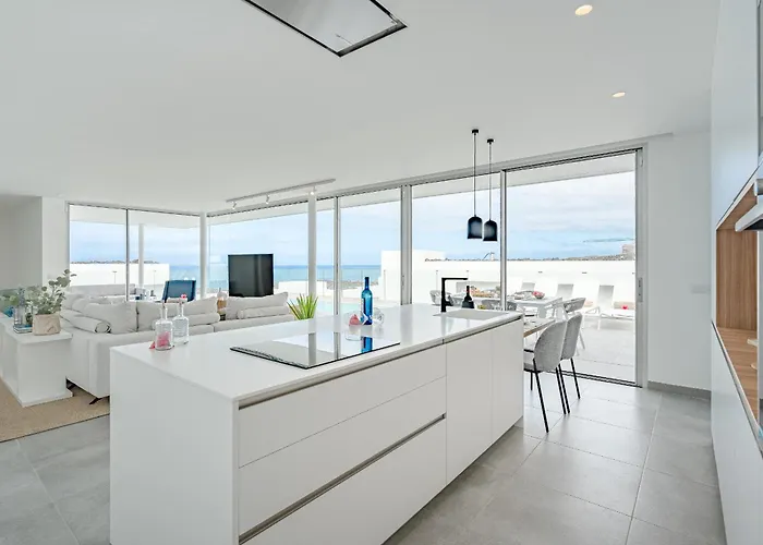 Estandar 6 - Casangular By Upper * Адехе